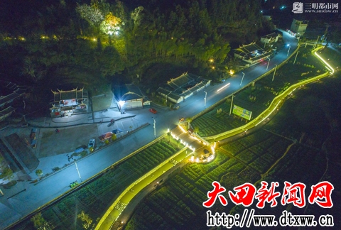 [218-1]夜色 黃論謙.jpg